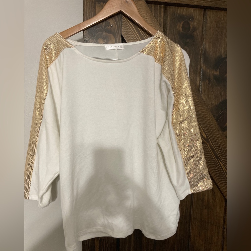 Sequined long sleeved top by Retrology